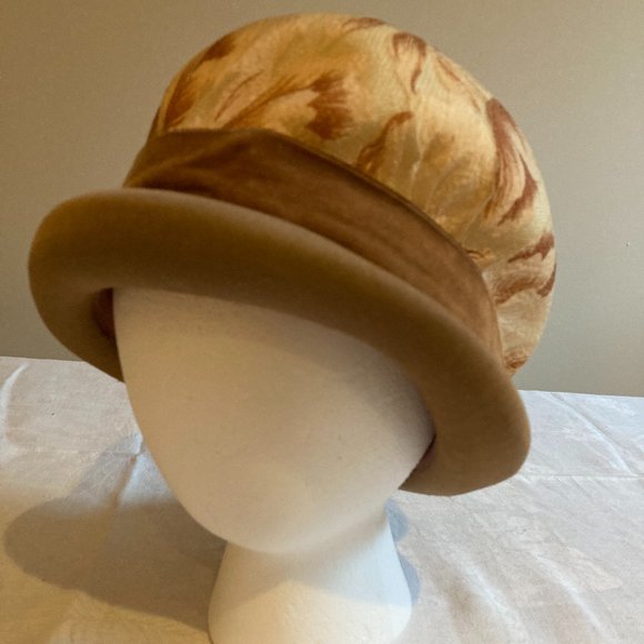 VINTAGE SUSAN CAROL CLOCHE HAT Spring Floral Tulip - Picture 1 of 10
